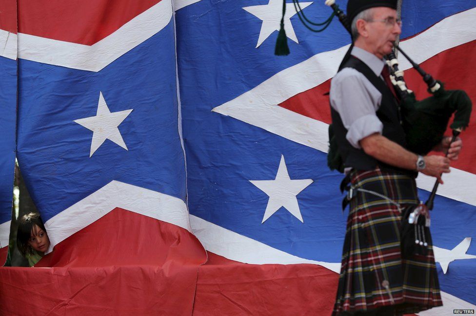 The flag rises in Santa Barbara D'Oeste, Brazil